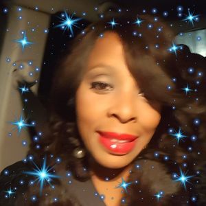 Meet your Posher, Catherine